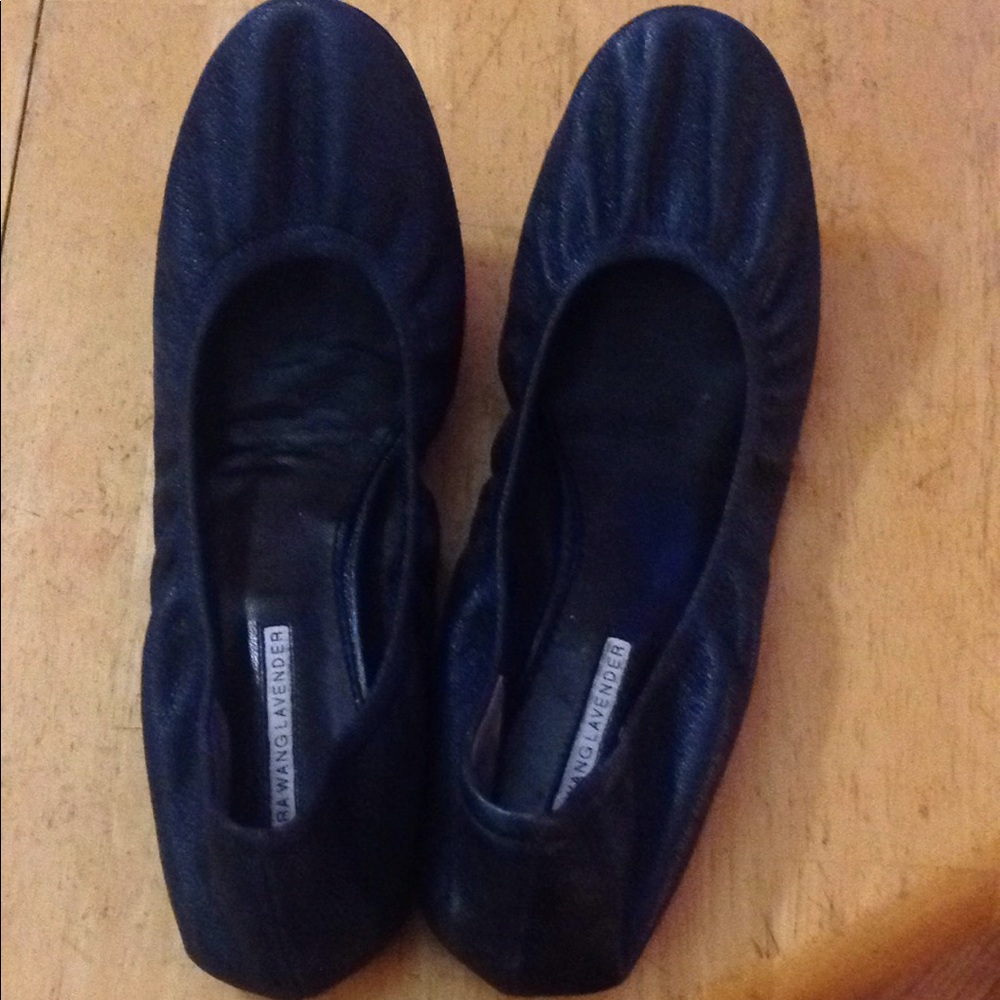 Vera weng "lavender" size 8.5 flats